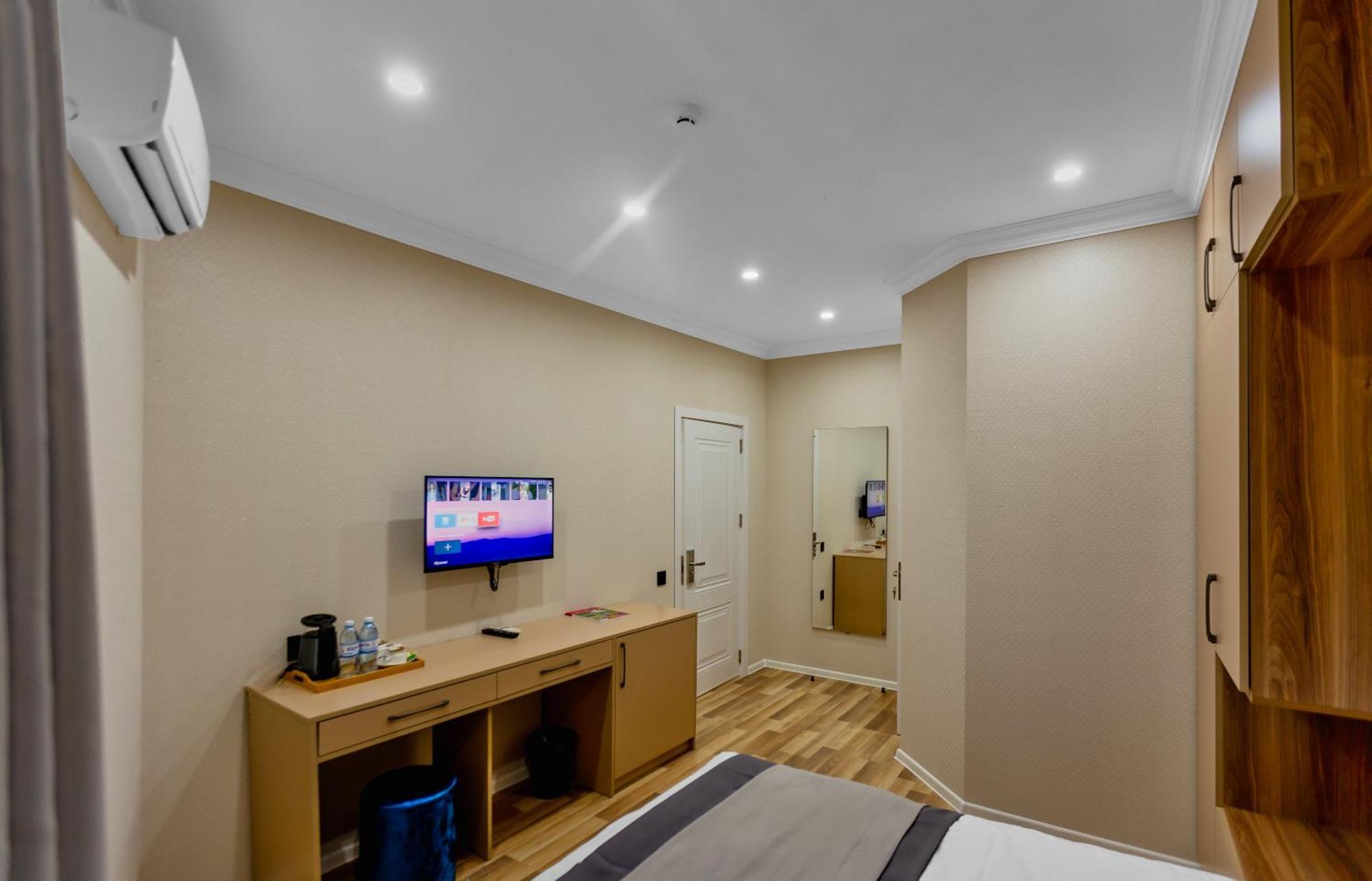 Hillside City Center Hotel Baky Esterno foto